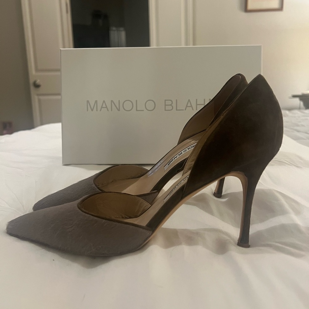 Manolo Blahnik Brown Fur and Suede Heels Size 39.5